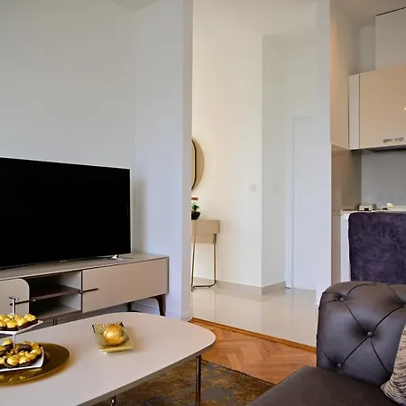 Slavica 두브로브니크