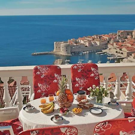 Slavica Apartment *